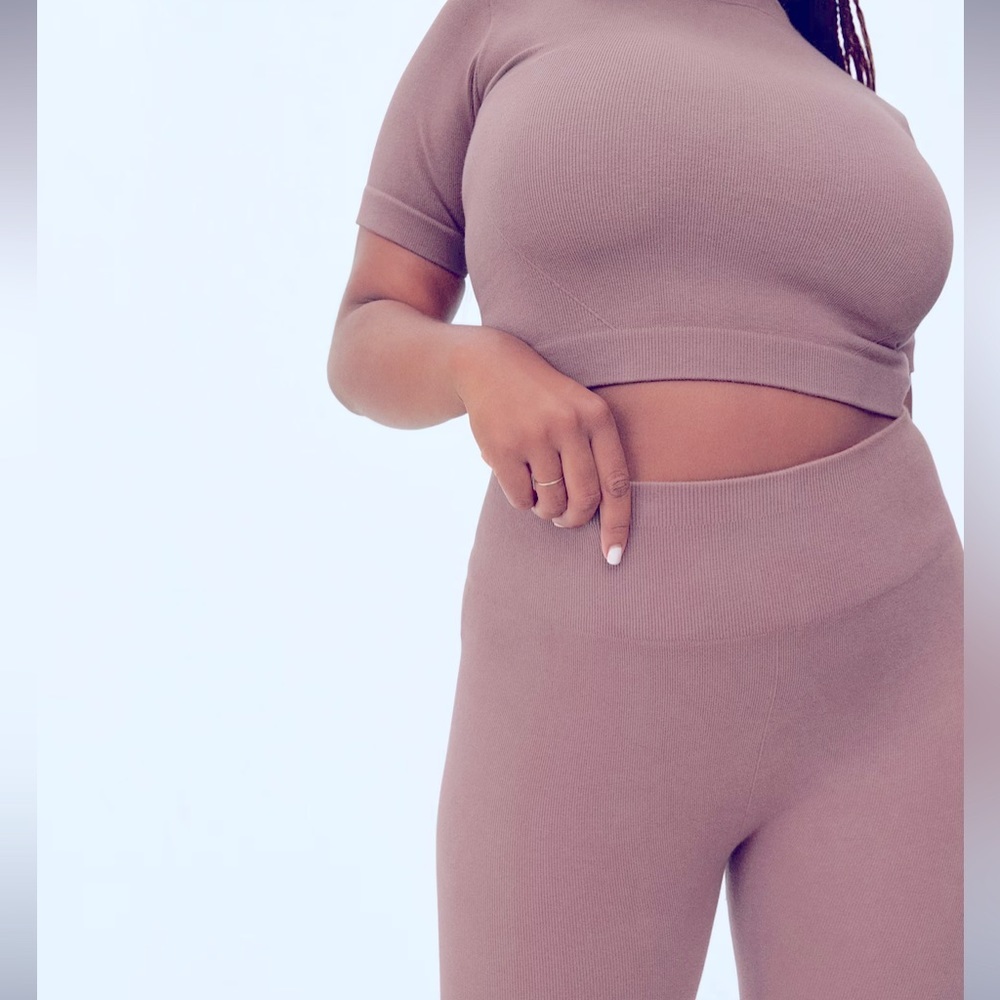 Everlane NWT Seamless Leggings Organic light purple ribbed - Picture 4 of 9